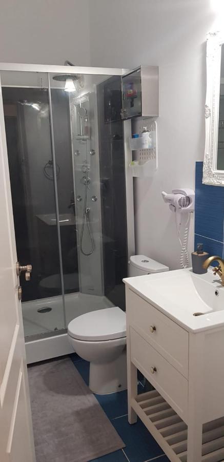 Interbelic Km0 Apartment คอนสตันซา ภายนอก รูปภาพ