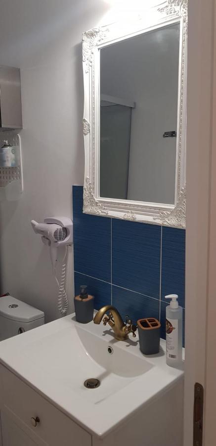 Interbelic Km0 Apartment คอนสตันซา ภายนอก รูปภาพ
